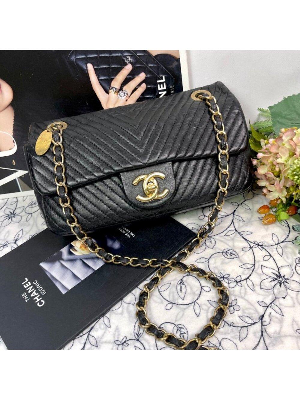 Chanel Chevron V-stitch Chain Shoulder Bag